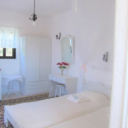 Castellino Zwillingsstudios Kallithéa